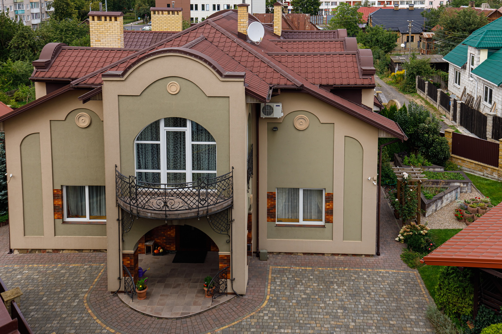 Дом в Гродно на две семьи
